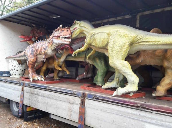 Afbeelding van Dinoland: Een nieuw pretpark vol met dinosauriërs