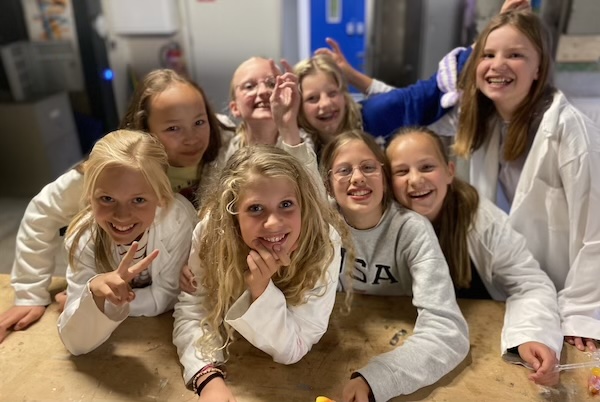 Kids escape room groep meisjes