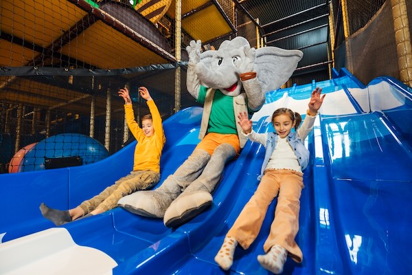 Beekse Bergen lanceert avontuurlijke tropische speeltuin: Speelland Indoor