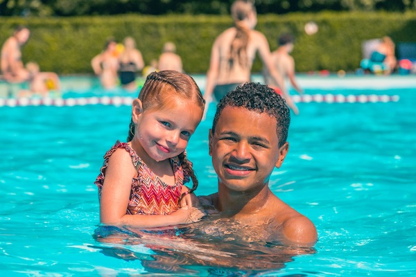 Samen zwemmen bij Europarcs De Biesbosch