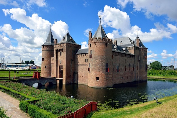 Rijksmuseum Muiderslot: Voorkant kasteel