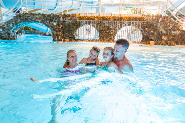 Marveld Recreatie: Samen zwemmen met het gezin