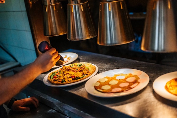 Pannenkoekenschip De Liberté: Vers bereide pannenkoeken