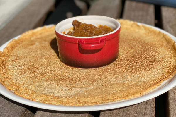 Pannenkoek met een stoofpotje