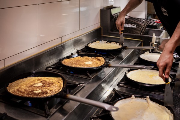 Bij Pannekoe Bleiswijk worden de lekkerste pannenkoeken bereidt