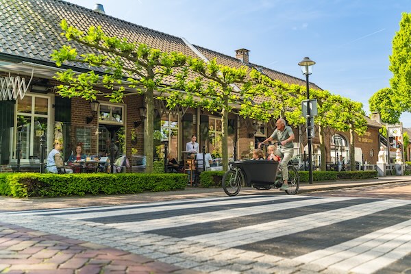 Restaurant in het daglicht