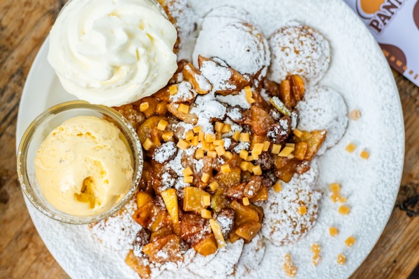 Geniet van lekkere poffertjes bij Pannekoe