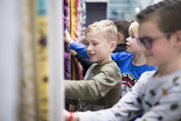 Voor kinderen is het TextielMuseum ook erg leerzaam